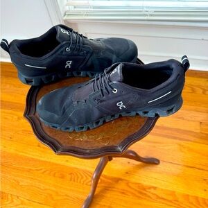 On Shoes On Cloud 5 Waterproof Men’s size 11.5